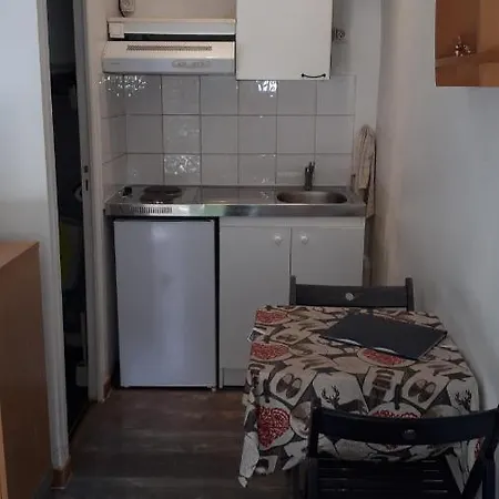 Petit Studio, Terrasse, Jardinet, Climatisation, Wifi Daire Nice