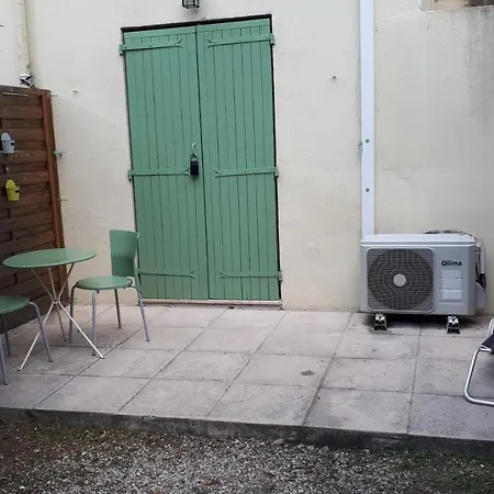 Appartement Petit Studio, Terrasse, Jardinet, Climatisation, Wifi Nice