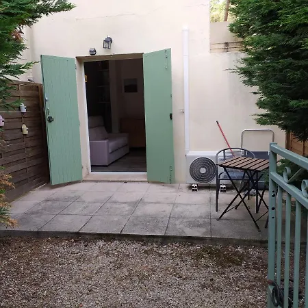 Petit Studio, Terrasse, Jardinet, Climatisation, Wifi 公寓 尼斯